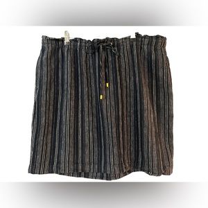 ELLEN TRACY Women’s Striped Skirts. Size XL Color Blue and White